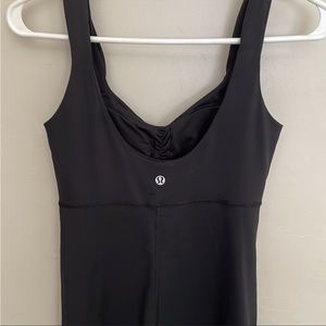 Lululemon yoga top